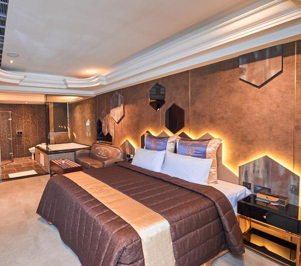 Sun Motel Гаосюн Экстерьер фото