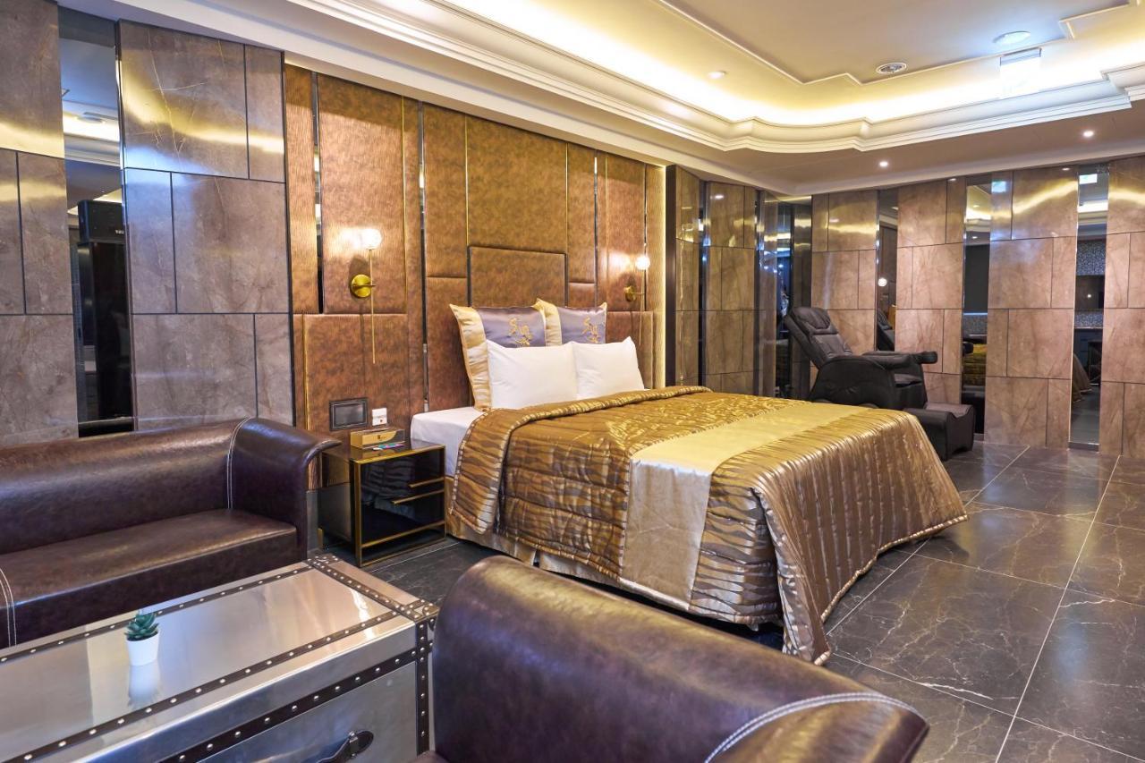Sun Motel Гаосюн Экстерьер фото